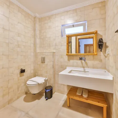 Aparthotel Mina Kas