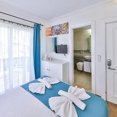 Mina Aparthotel
